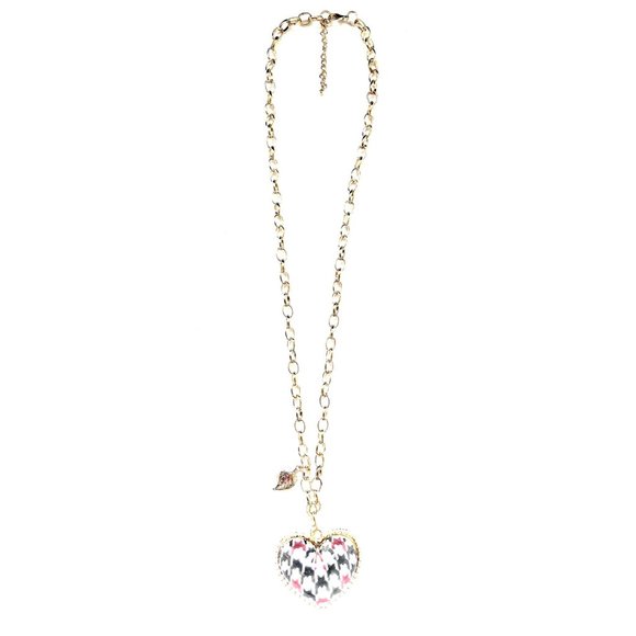 Heart Pendant with Leave Charm Gold Color Chain Necklace - Picture 3 of 3